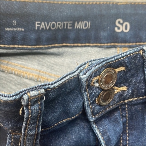 Cut off denim shorts stretch favorite midi So Distressed - Picture 3 of 8